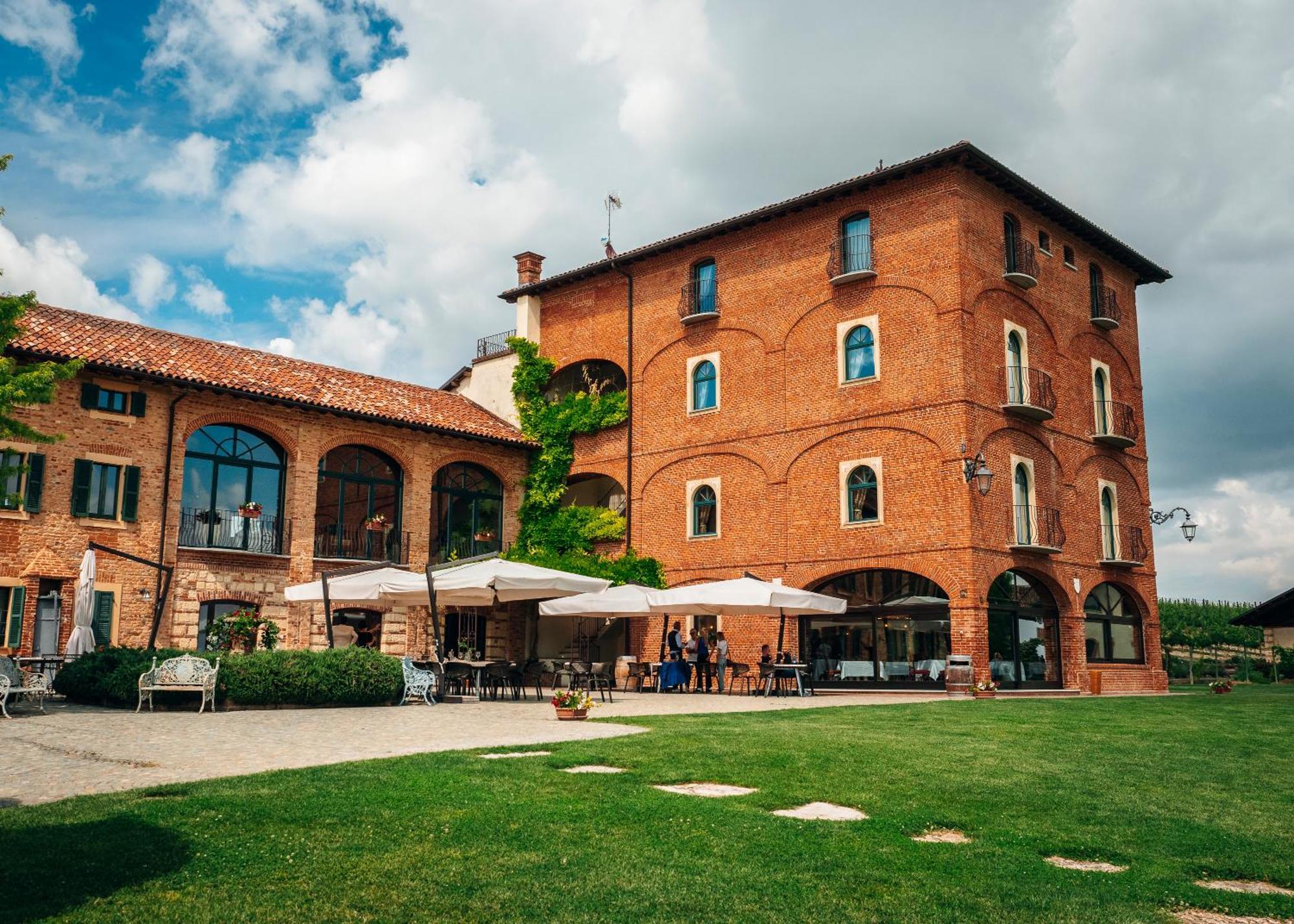 Tenuta Montemagno Relais & Wines Exterior photo